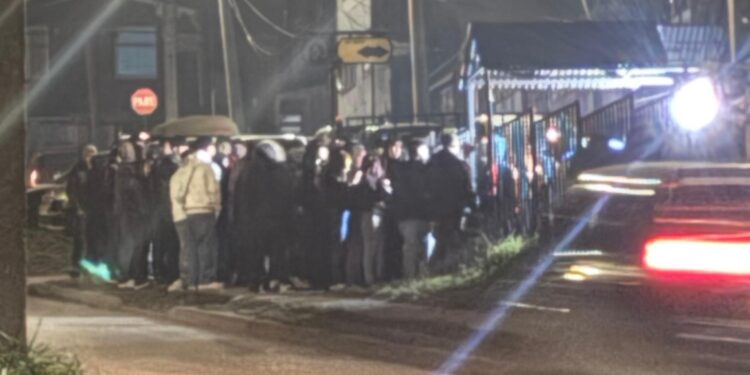 Detectan fiesta clandestina en Coyhaique y detienen a DJ por infracción a ley de propiedad intelectual