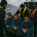 Rescatan a tres tripulantes con hipotermia tras naufragio de barcaza en cercanías de Puerto Aguirre
