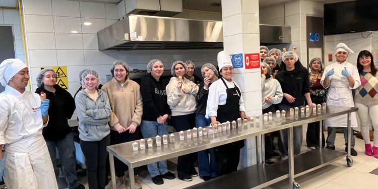 Talleres de Invierno INACAP 2025: estudiantes de Aysén exploran vocaciones en formato práctico