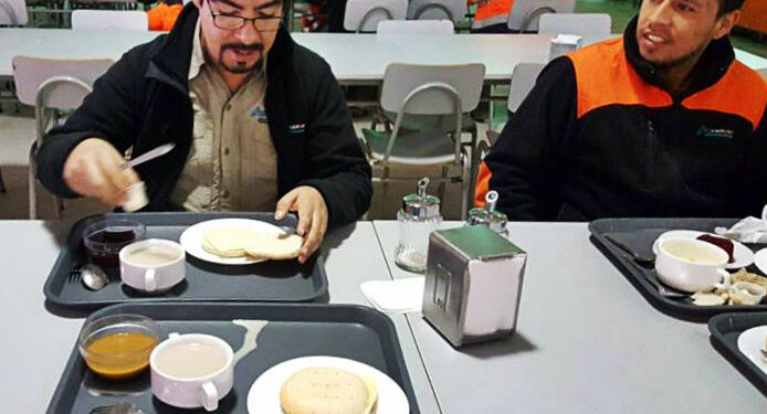 Aysén lidera ranking nacional de gasto en alimentación en jornada laboral según estudio 2025