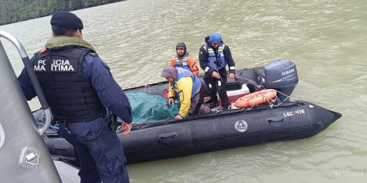 Trabajador fallece durante labores de buceo en centro de cultivo cercano a Puerto Cisnes