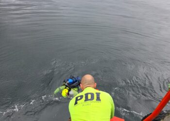 Por muerte de trabajador, realizan inédita pericia subacuática en Fiordo Aysén