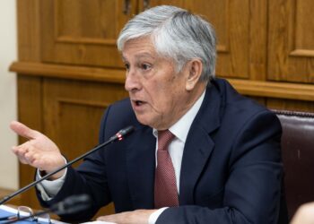 Sandoval recalca que proyecto que perfecciona Ley Lafkenche es necesario para corregir excesos y evitar conflictos con otras actividades clave, como la pesca artesanal