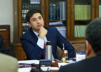 Diputado Calisto logra las firmas para postular como independiente al Senado