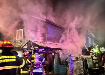 Niña de 12 años fallece en incendio que afectó a vivienda en sector alto de Coyhaique