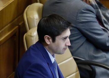 Abogado de Diputado Calisto señaló que Consejo de Asignaciones Parlamentarias validó informes de asesora y que fueron auditados “sin observaciones”