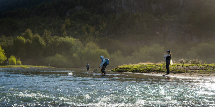 Coyhaique será sede de “La Confluencia”, encuentro nacional de pesca con mosca y conservación de ríos