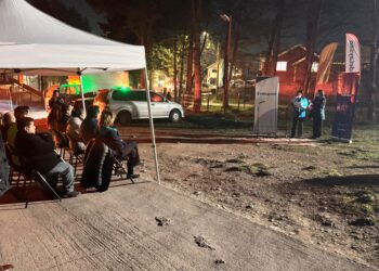 Edelaysen inaugura segunda etapa de iluminación en sector General Bernales de Coyhaique