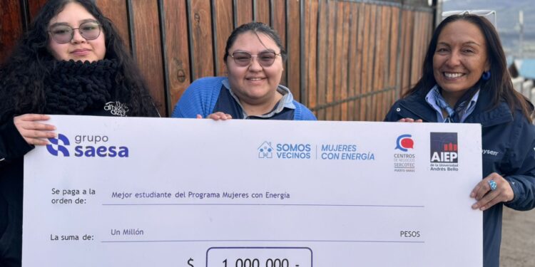 Edelaysen premia a emprendedoras de Coyhaique y Chaitén en novena versión de “Mujeres con Energía”