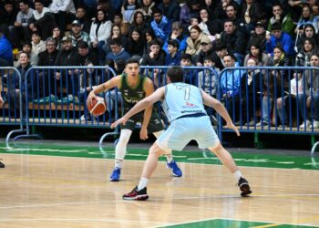 Puerto Aysén vive jornada inaugural de “La Fiesta del Basket” con encuentros internacionales y alta convocatoria
