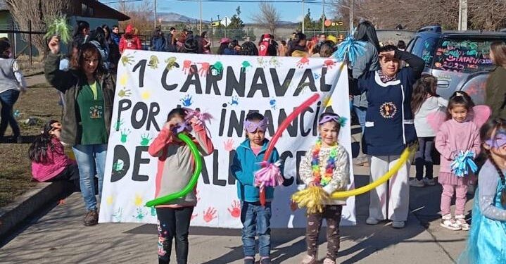 Balmaceda celebró su primer carnaval comunitario por los niños