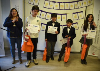 Olivia Zúñiga de Coyhaique obtiene primer lugar en Concurso Cuentos de Invierno 2025