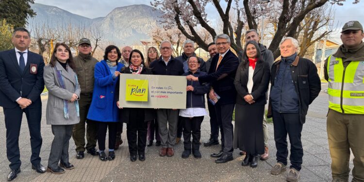 Autoridades regionales refuerzan llamado a medidas preventivas para Fiestas Patrias en Aysén
