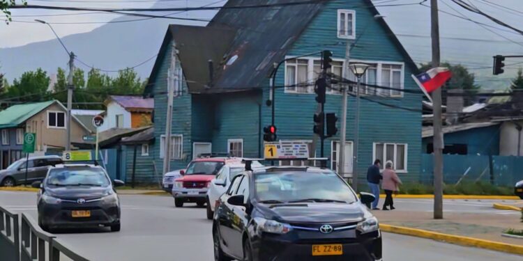 Ministerio de Transportes lanza concurso para nueva línea de taxis colectivos en Coyhaique