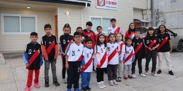 Club Deportivo 21 de Mayo de Coyhaique inaugura sede remodelada con apoyo del Gobierno Regional