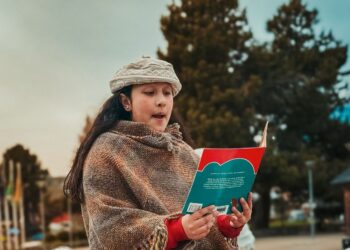 Orgullo regional: Leonor González representará a Aysén en la final nacional de El Placer de Oír Leer