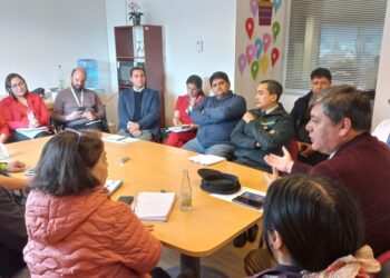 Mesa interinstitucional avanza en convenio para mejorar atención de salud en recintos penales de Aysén