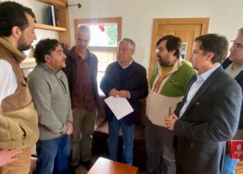 Senador Sandoval se reunió con Cámara Chilena de la Construcción para analizar proyecto de sistemas medianos