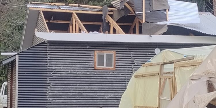 Coyhaique enfrentó interrupción masiva de suministro eléctrico y daños por fenómeno climático extremo
