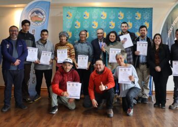 Guías de turismo de Cochrane se certifican en primeros auxilios en zonas agrestes