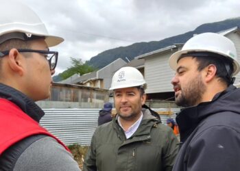 Estudiante de cuarto medio asume como “Alcalde por un Día” en la Municipalidad de Aysén