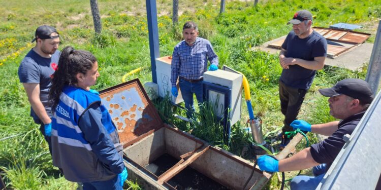 Grave episodio ambiental afecta planta de tratamiento de aguas servidas en Puerto Guadal