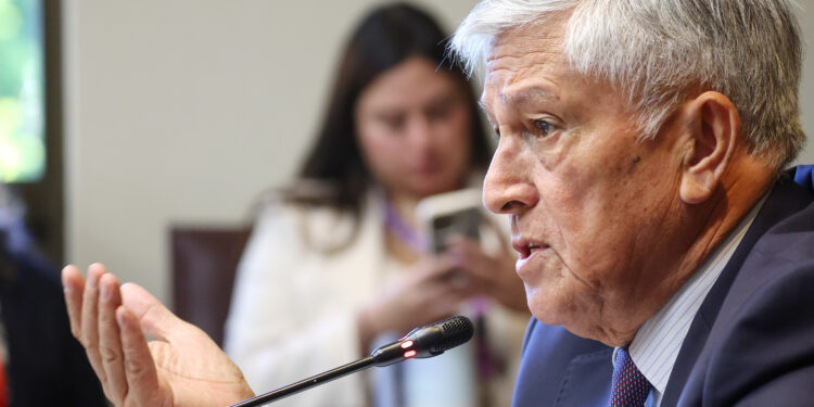 Senador Sandoval: “La definición de sitios prioritarios sin duda se estaba transformando en un símil de lo que es la ley Lafkenche”