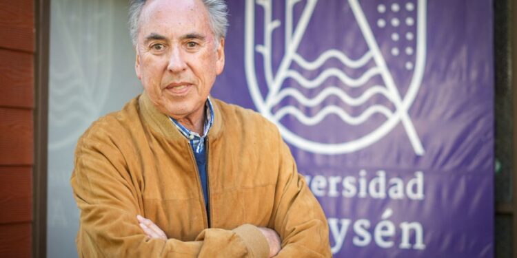 Víctor Cubillos, nuevo rector de la Universidad de Aysén: “Queremos una institución de especialidad que responda a la identidad de la Patagonia”