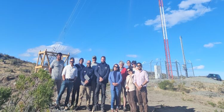 Bahía Jara avanza hacia la conectividad digital con nueva antena de telecomunicaciones