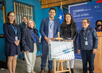 CESFAM Víctor Domingo Silva recibe acreditación en Atención Primaria