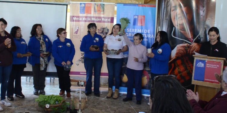 Conmemoran el Día Internacional de la Mujer Rural en sector El Balseo