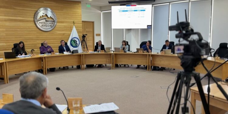 Gobierno Regional de Aysén aprueba presupuesto 2026 en medio de críticas a la gestión de la DIPRES