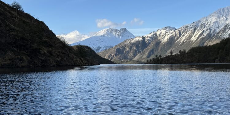El fin de la ruta rompe su techo histórico: Villa O’Higgins supera los 17.000 turistas y afianza su giro económico
