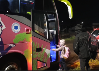 Municipalidad de Aysén destaca uso de buses eléctricos implementados por contingencia del puente Pdte. Ibáñez