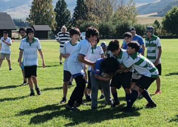 Escuela de Rugby Waka Patagonia inicia temporada con encuentro deportivo en Coyhaique