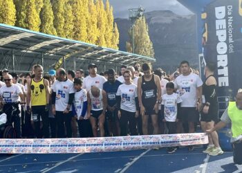 Más de 600 personas participaron en corrida del Día del Deporte en Coyhaique