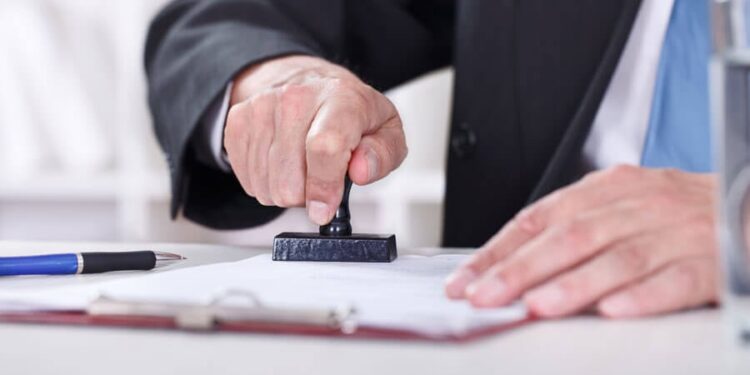 Entra en vigencia la nueva Ley de Notarías: Sernac asume fiscalización de tarifas y servicios en la Región de Aysén