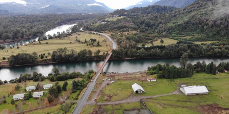 La reposición de los puentes Palena y Rosselot elevará la capacidad de carga en el norte de Aysén