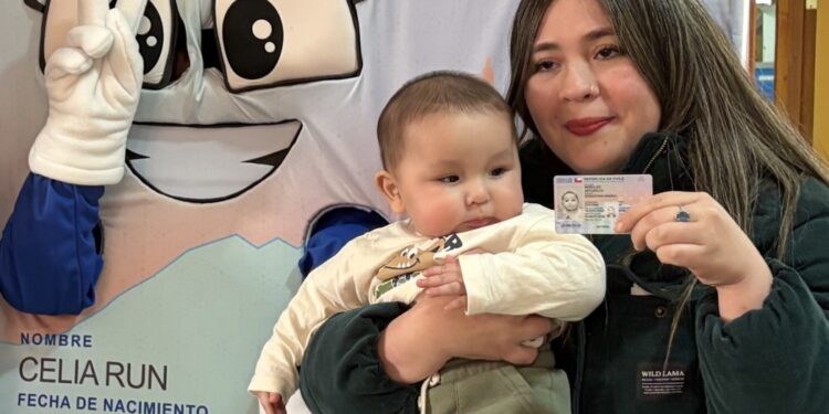 Niños del jardín Bambin Gesú de Puerto Aysén recibieron sus primeras cédulas de identidad