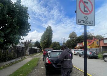 Más de la mitad de las infracciones de tránsito en Aysén corresponden a vehículos mal estacionados