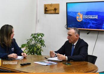 El desafío de conectar el sur profundo: Cochrane busca vencer el aislamiento con pavimentación e infraestructura invernal