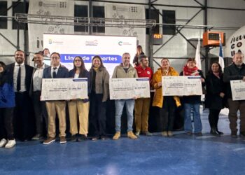 Municipalidad de Coyhaique distribuye $290 millones para proyectos de organizaciones sociales