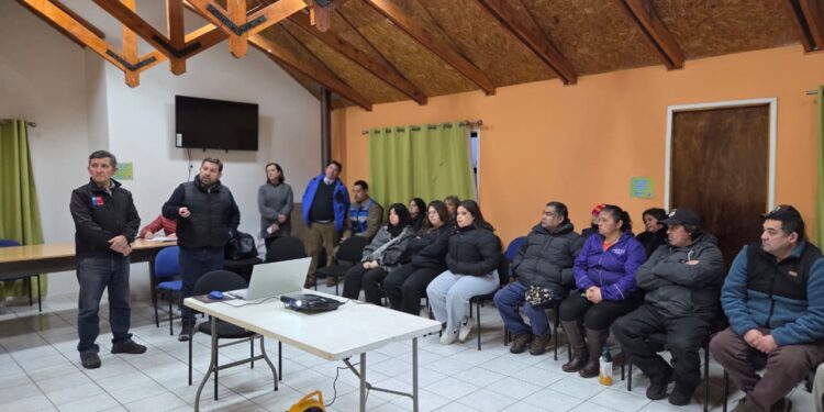 MINVU presenta a la comunidad el diseño de la futura Plaza Cívica de Puerto Chacabuco