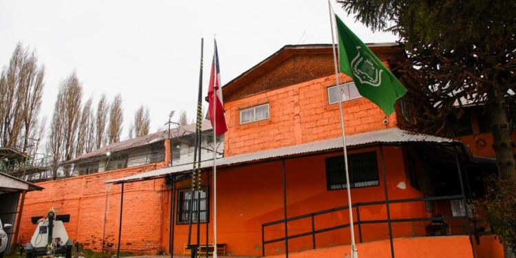 Inician conservación del Centro de Cumplimiento Penitenciario de Coyhaique con inversión de $928 millones