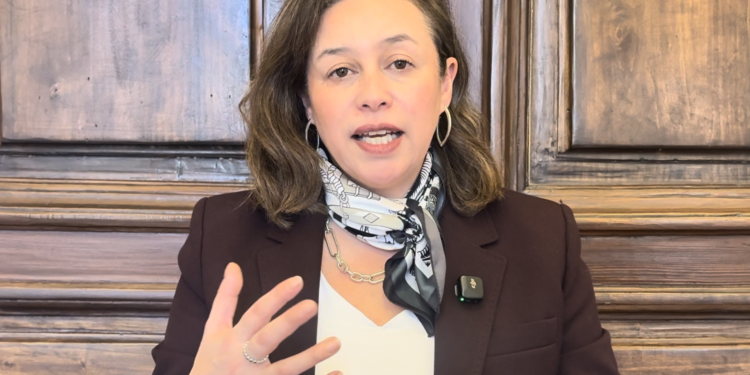 Senadora Ximena Ordenes defiende que asistentes de la educación de jardines VTF reciban la asignación por zona extrema: “Nos parece tremendamente discriminatorio”