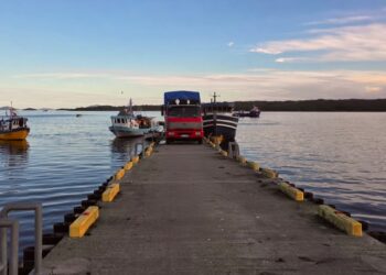 El Gobierno entrega el quinto Cupón Pesca a 201 armadores de Aysén en medio de la recesión regional