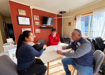 Energía y la SEC fiscalizan en Coyhaique el respaldo eléctrico para pacientes electrodependientes