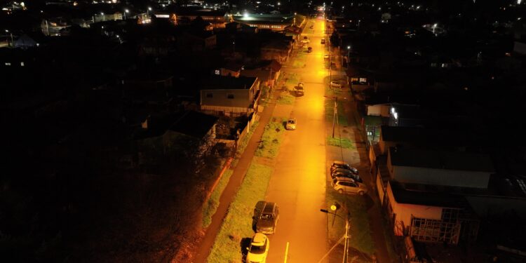 Municipio de Aysén adquirirá 460 nuevas luminarias LED para avanzar en el recambio masivo del alumbrado público