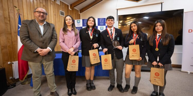 Colegio Alianza Austral representará a Aysén en la Final Nacional del Torneo Delibera 2026