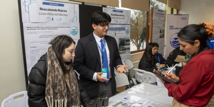 Estudiantes de Puyuhuapi y Coyhaique representarán a Aysén en Congreso Nacional Explora 2026